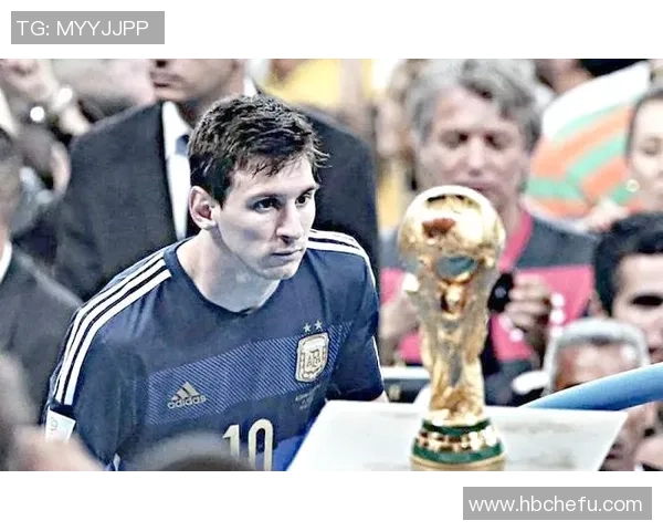 足球明星与他们所效力的球队背后的故事与成就分析